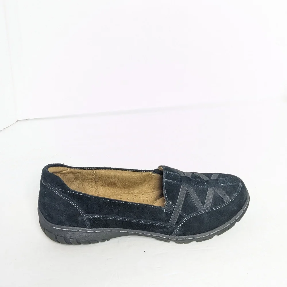 Natural soul suede loafers